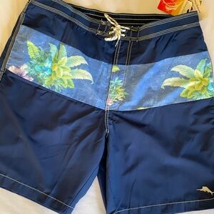 NWT Tommy Bahama Men’s XL/TG Navy Swim Trunks, Comfortable, Durable, Pockets